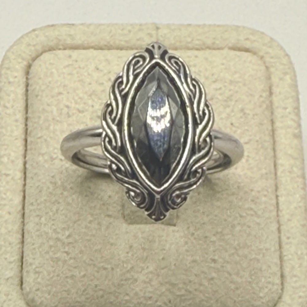 Avon Vintage Silver Tone Black Marquise Stone Goth Filigree Adj Ring size 8-9.5